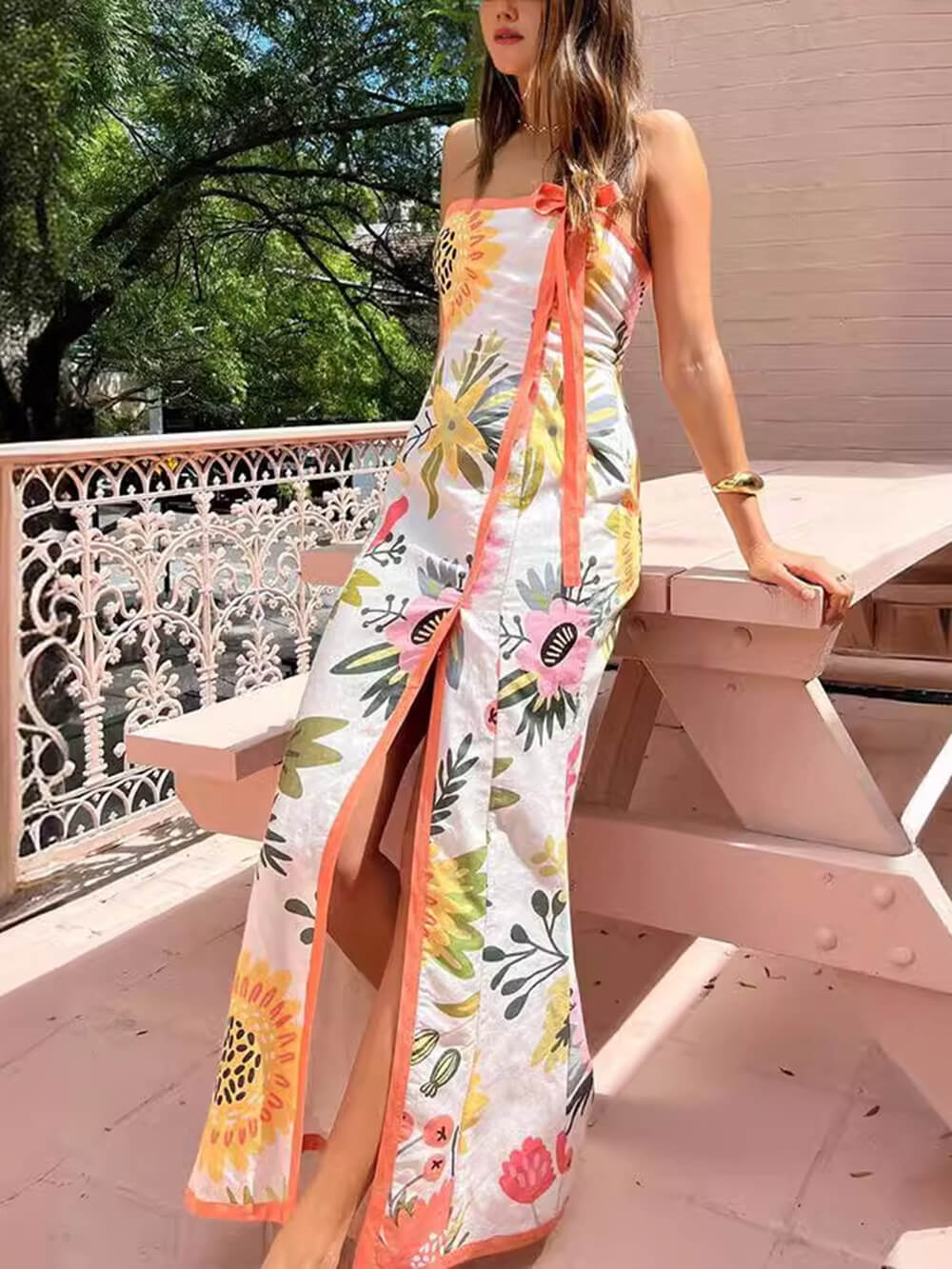Stropplös Maxiklänning Dam med Blommönster – Elegant och Flödande Polyester för Sommarfester 2