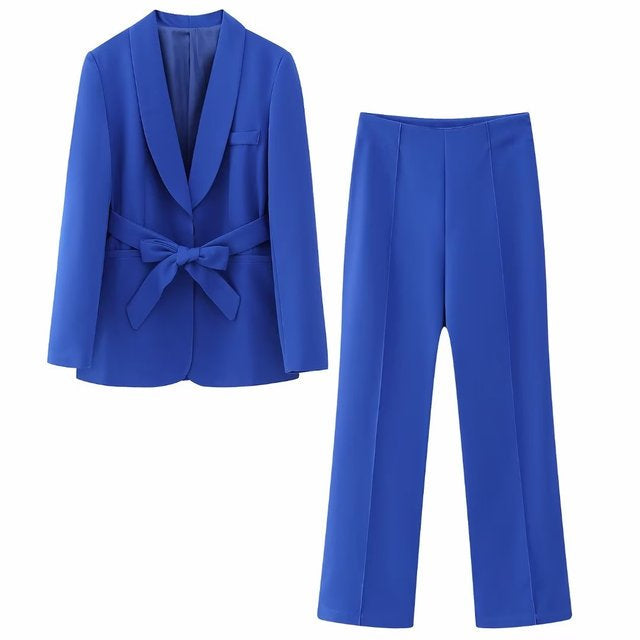 Kostym för Kvinnor 2-delad Blazer och Byxor i Polyester och Elastan – Elegant och Tidlös Design 5