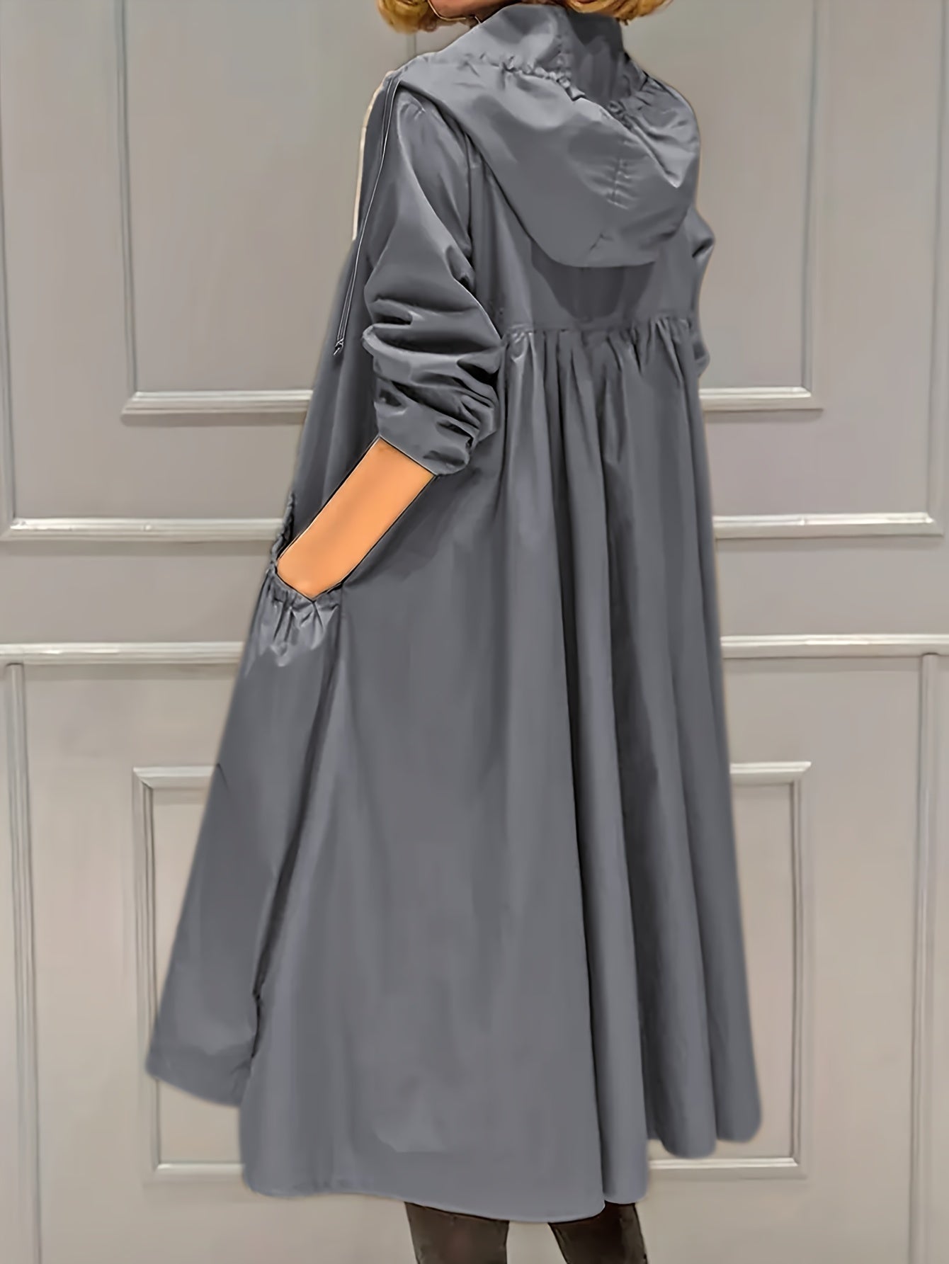 Lång Trenchcoat Dam i Vintage Stil av Högkvalitativt Tyg – Elegant och Tidlös Design 6