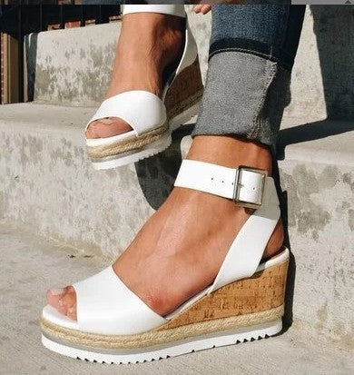 Sandaler Dam med Wedge Plattform â VeganvĂ€nligt Material, BekvĂ€m Passform, 3 cm Plattform, Stilren Design 1