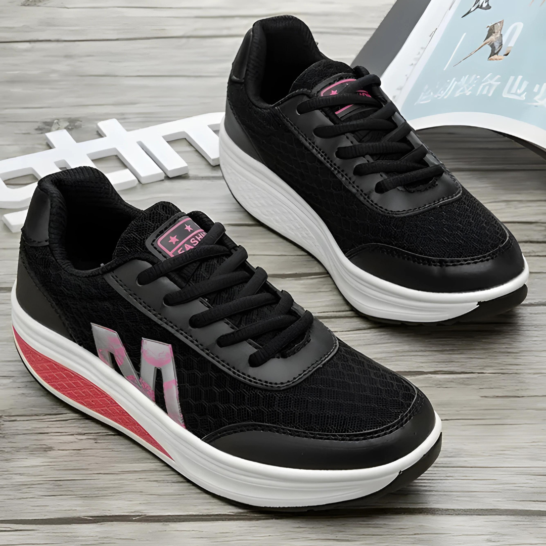 Kvinnor Kilsneakers Snörning Syntetiskt Läder 3