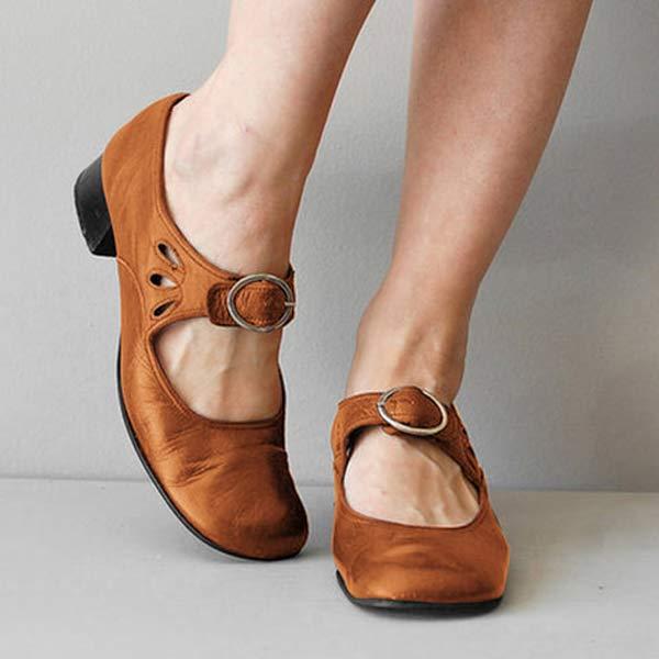 Damen Sandalen aus Leder mit Niedrigem Keilabsatz und Schnallen – Monochrom, Komfortabel und Elegant 1