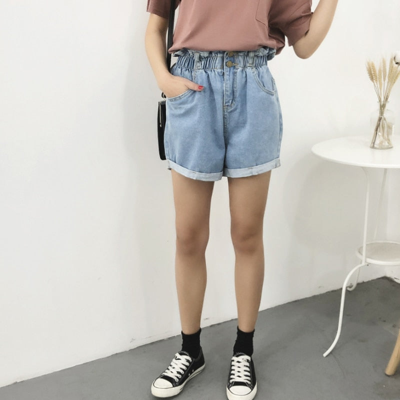 Högmidjade Denimshorts för Dam med Ruffles och Fickor – 100% Bomull, Casual Stil 2