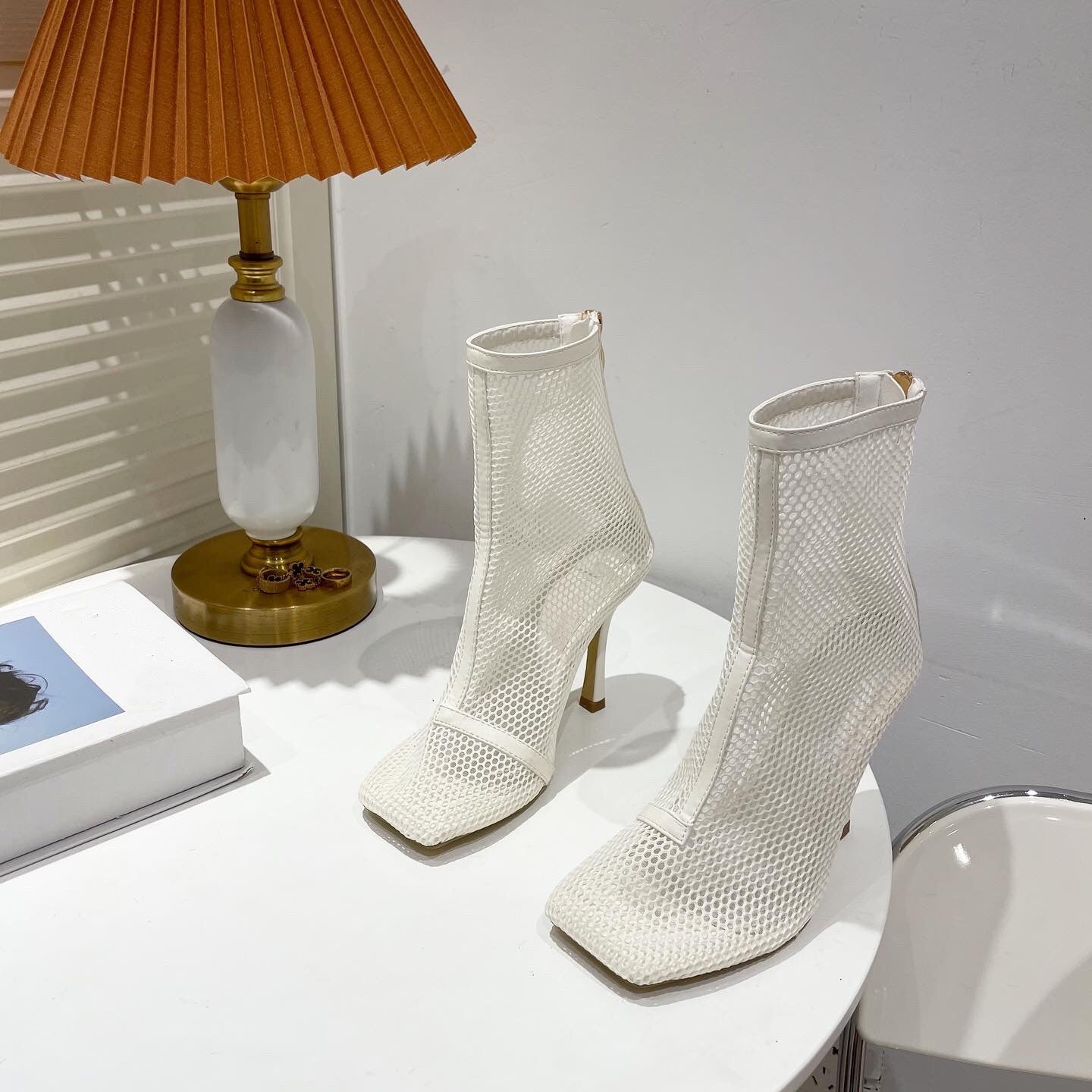 Variant image for Dam Ankelstövlar i Mesh med Dragkedja PU-4