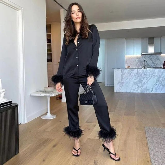 Dam Pyjamas Set Satin med Fjäderdetaljer Elegant Komfort-1