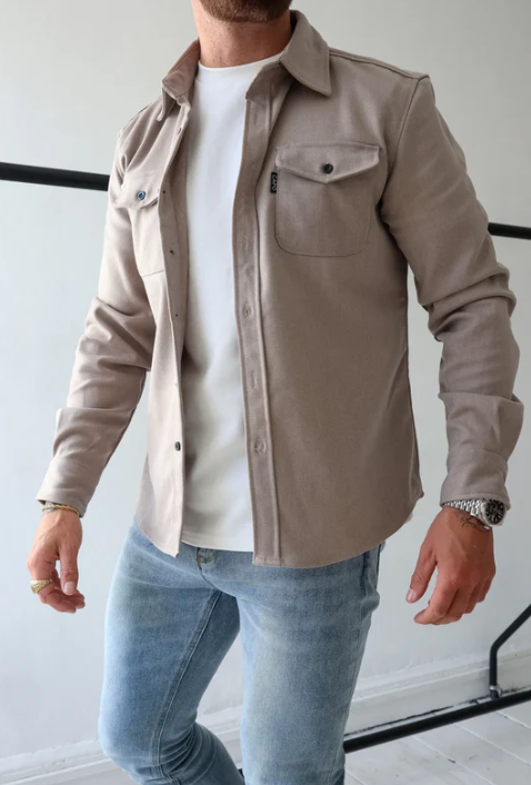 Elegant Dam Skjortajacka i Lätt Material – Klassisk Knappstängning, Perfekt Passform, Flera Färger 3