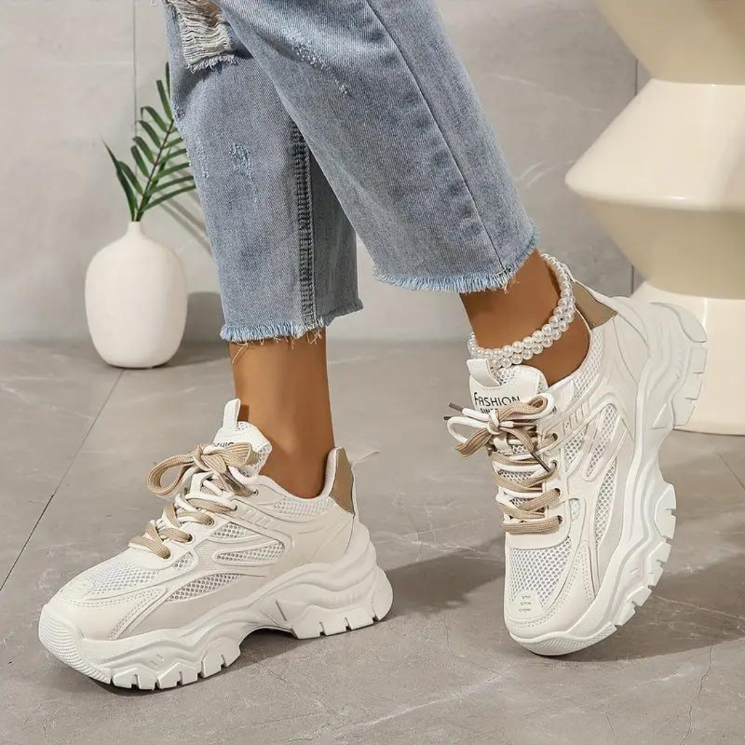 Högkvalitativa Herrsneakers i Syntetmaterial – Modern Design, Bekväm Passform, Finns i Storlek 40-46 2