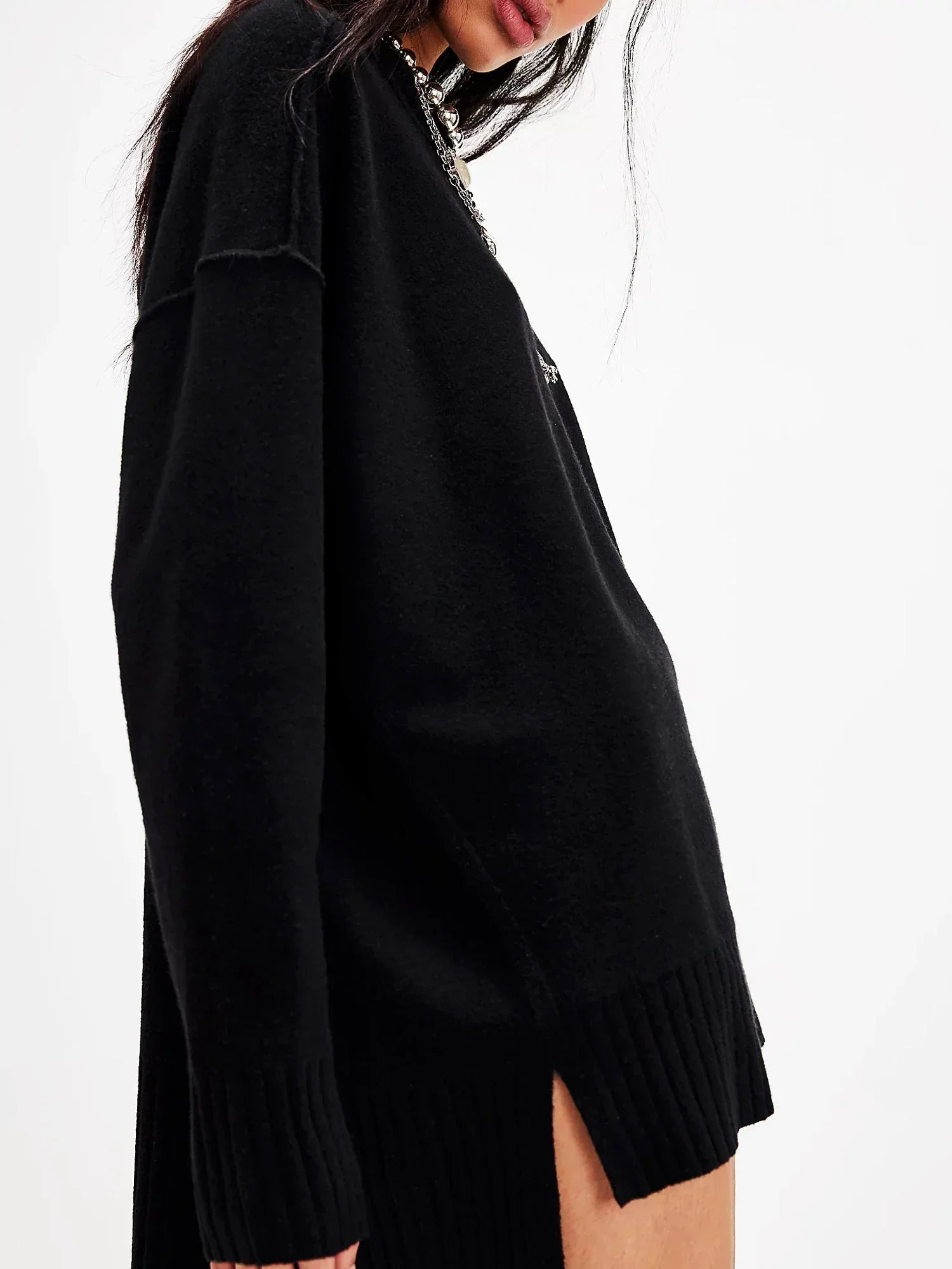 Dam Stickad Klänning med Elegant Toppkant och Graciös Silhuett-5