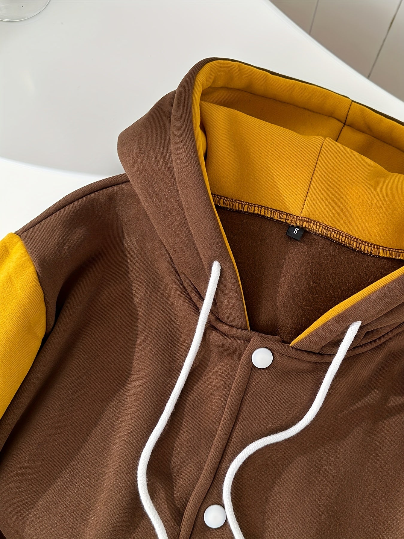 2-delad Joggingdräkt för Dam med Fodrad Huvjacka och Matchande Joggingbyxor – Trendigt Färgblockdesign i Khaki 5