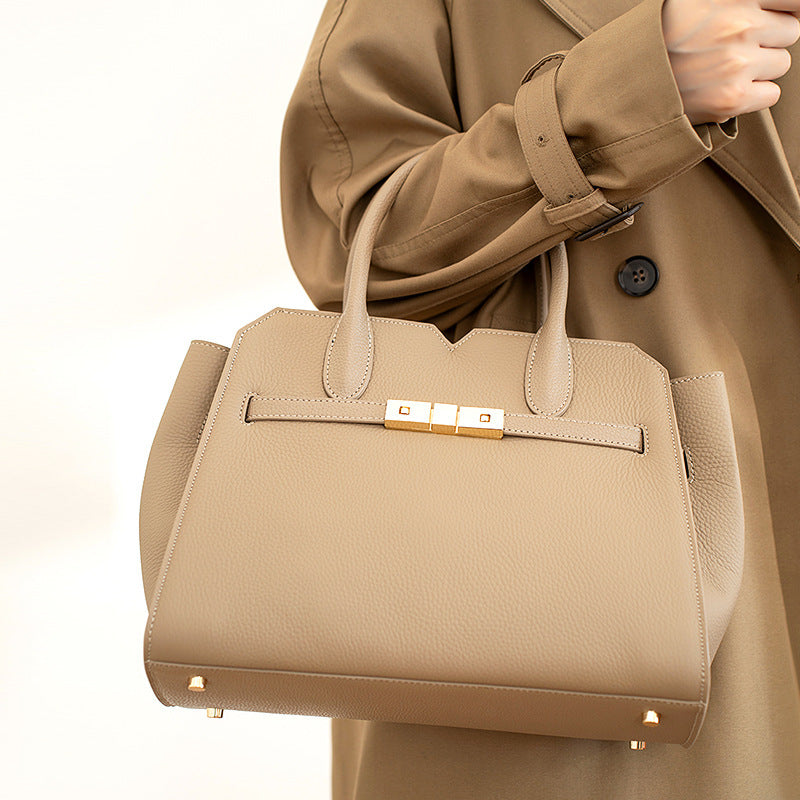 Elegant Elefantgrå Handväska i PU med Blixtlås och Silkescarf – Praktisk Inre Struktur och Stilren Design 2