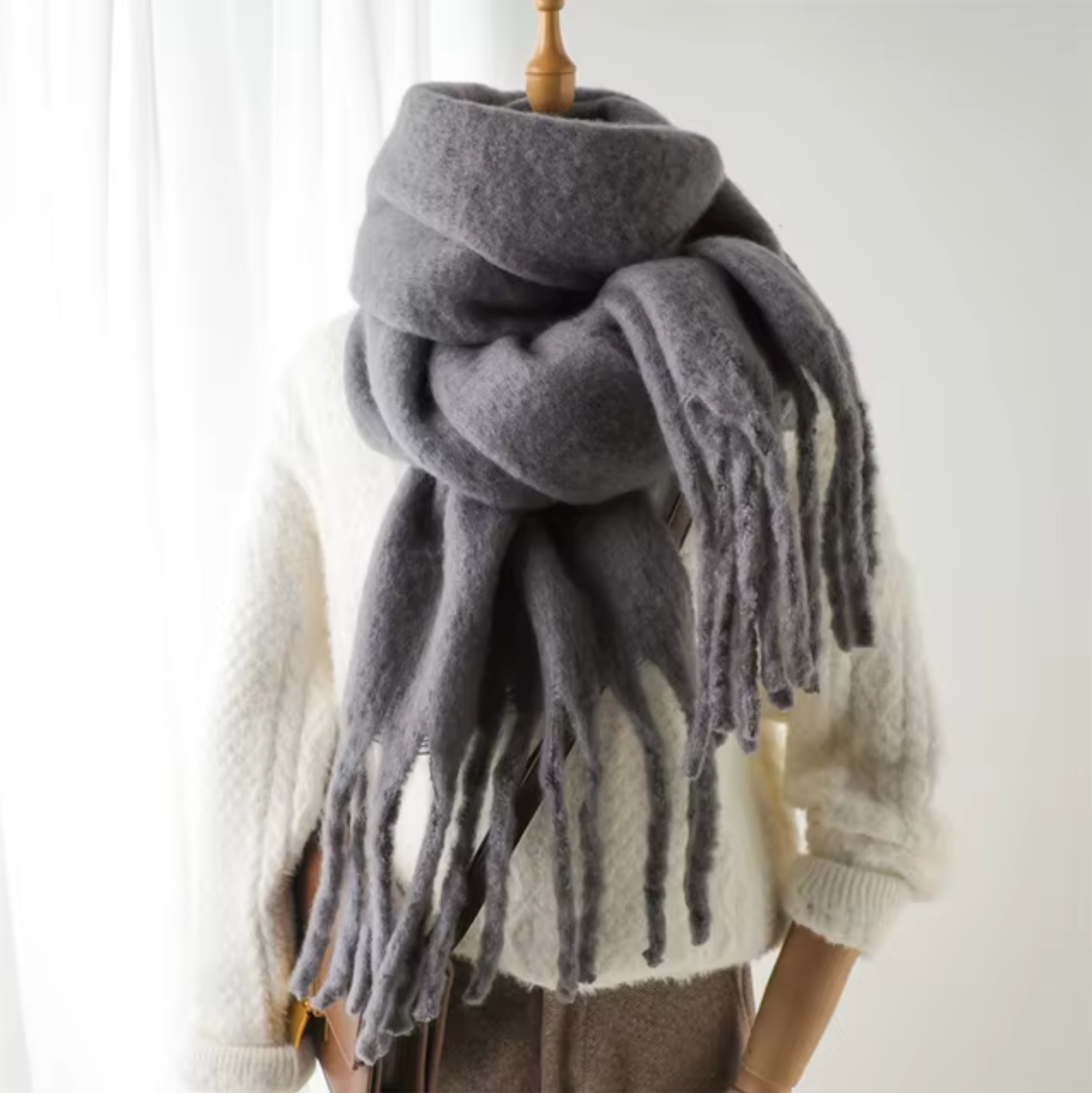 Vinterhalsduk för Kvinnor i Kashmirliknande Material med Långa Fransar – Elegant och Mångsidig Pashmina-design 11