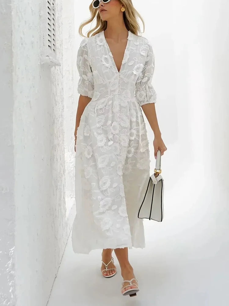 Variant image for Dam Midiklänning Broderad Elegant Snitt Mjukt Tyg-1