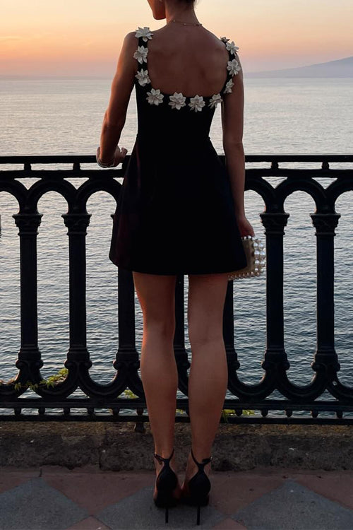 Fina Dam Klänningar Baklös Mini Klänning med 3D Blommor i Bomull och Polyester-6