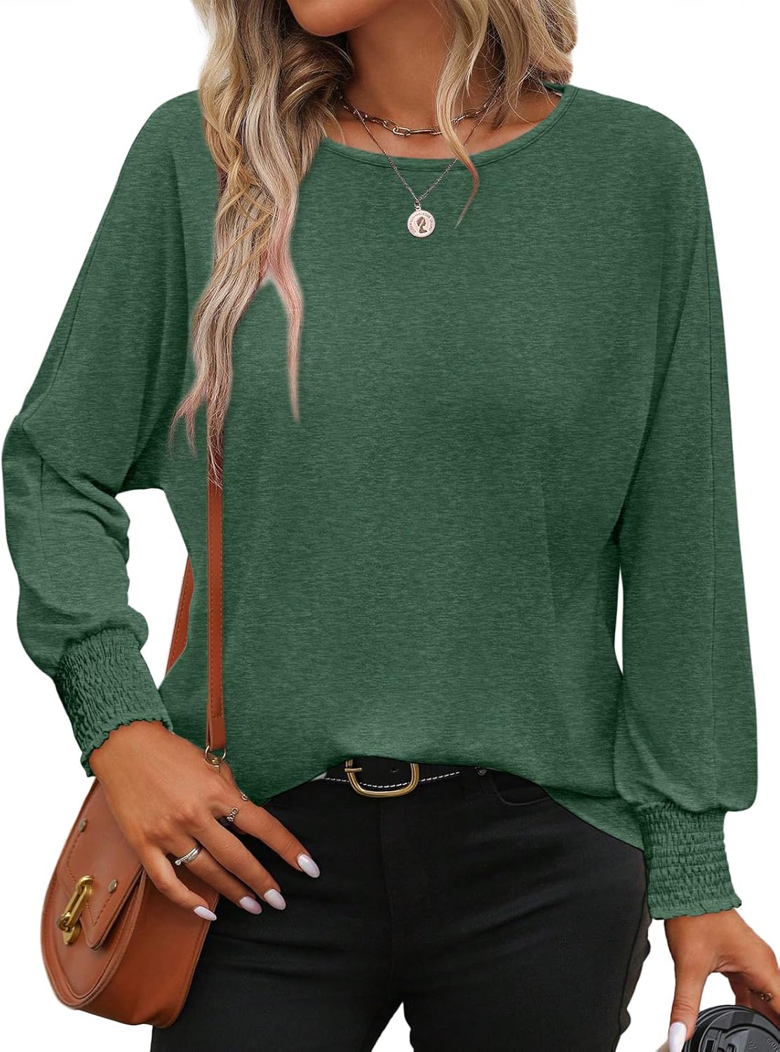 Kvinna Blus med Långa Ärmar och Ruffle Detaljer – 100% Polyester, Vit, Löst Passform, Perfekt för Alla Tillfällen 18