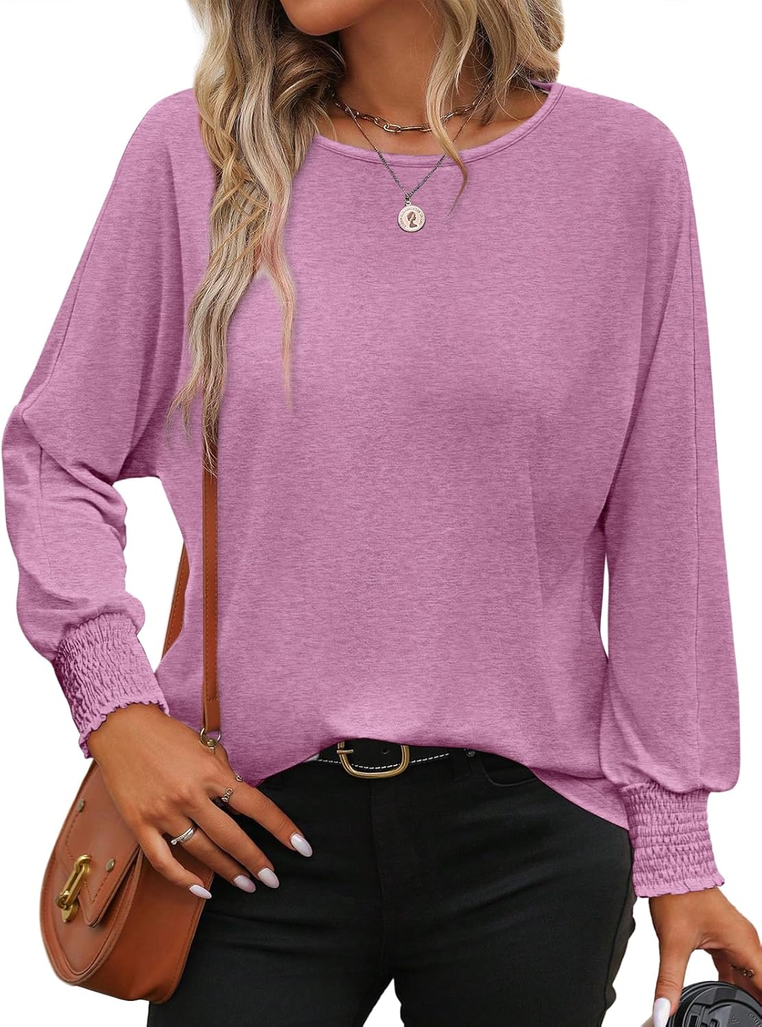 Kvinna Blus med Långa Ärmar och Ruffle Detaljer – 100% Polyester, Vit, Löst Passform, Perfekt för Alla Tillfällen 11