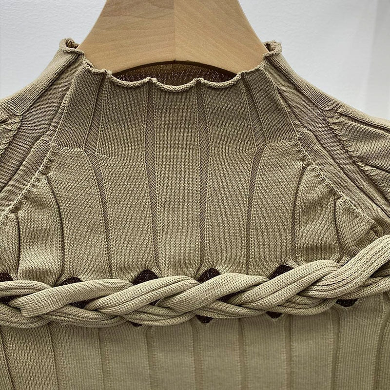 Dam Blus med Ståkrage och Flätad Detalj i Blandat Tyg 5
