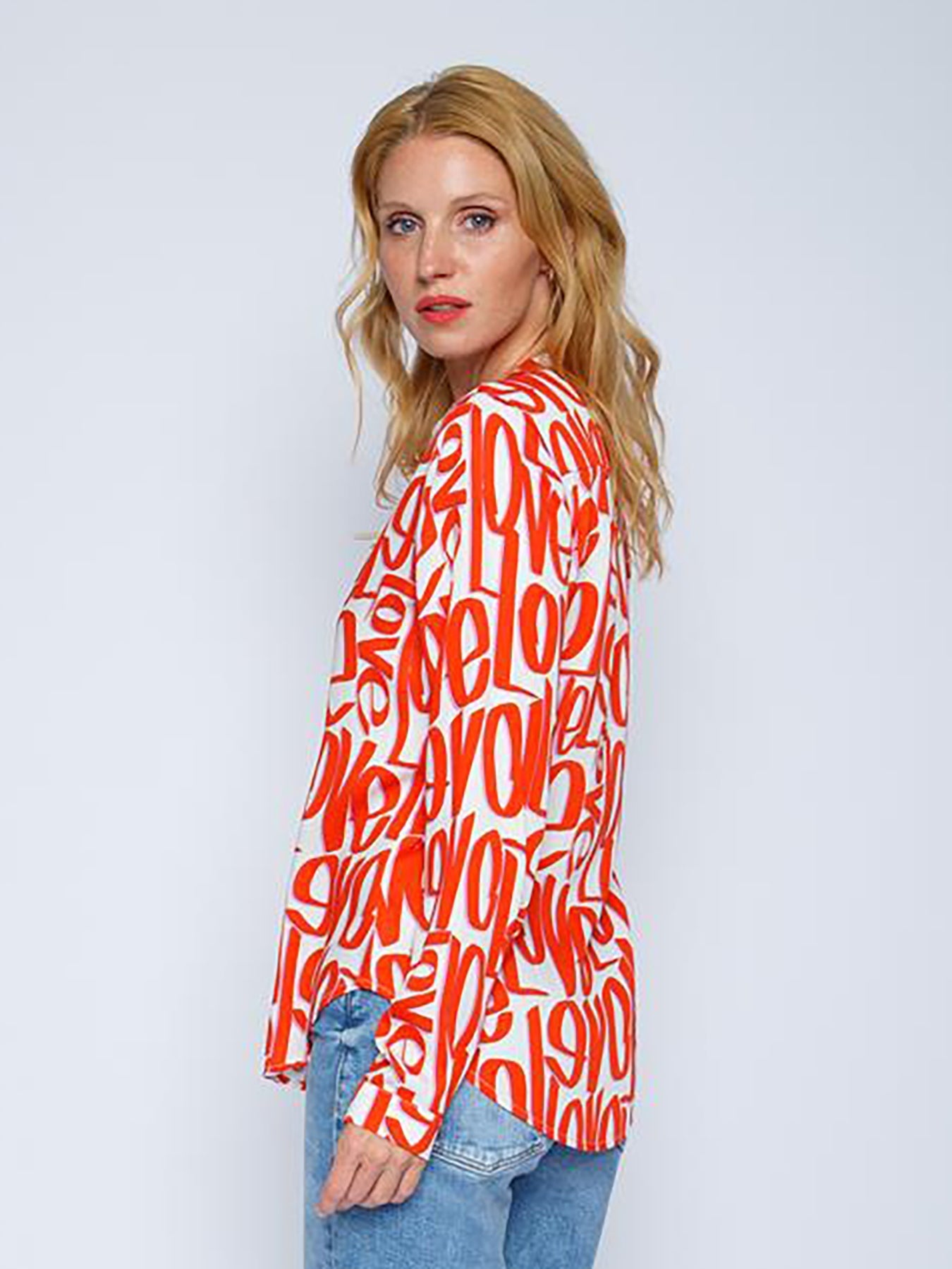 Dam Blus Trendigt Kärlekstryck Viskos med Stand-Up Krage-3