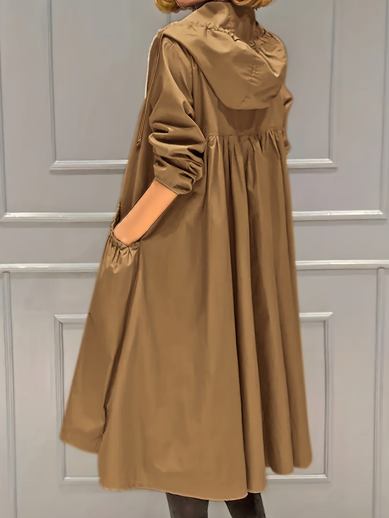 Lång Trenchcoat Dam i Vintage Stil av Högkvalitativt Tyg – Elegant och Tidlös Design 4