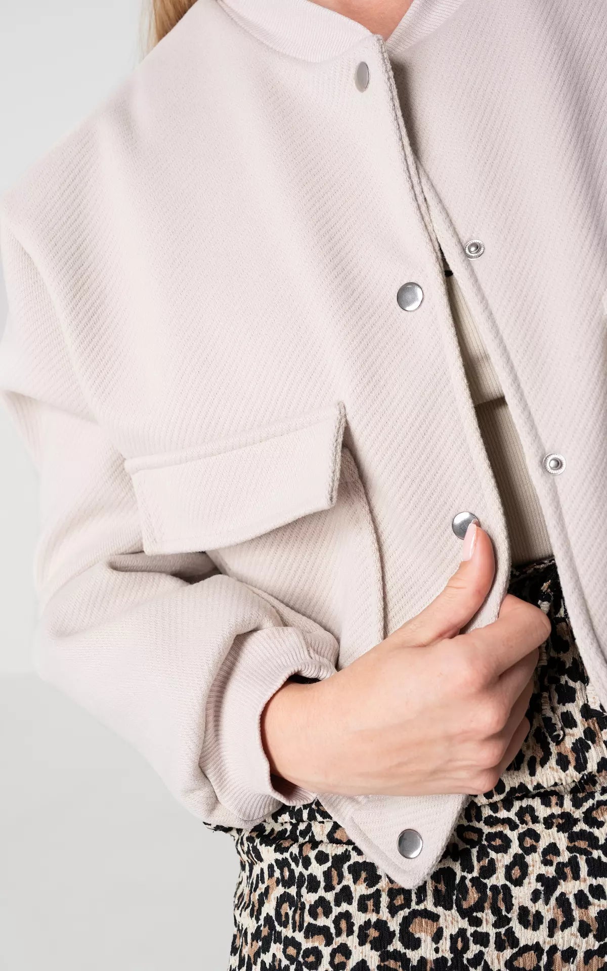 Damjacka Bomber Trendig Polyester med Knapplist-2