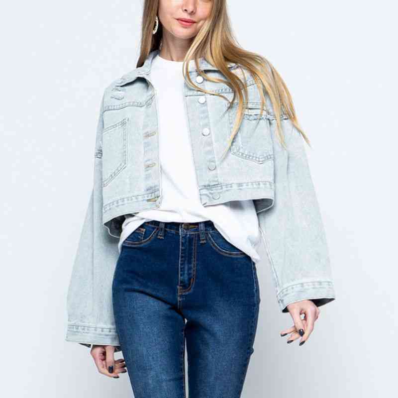 Dam Denimjacka i Högkvalitativ Denim med Klassisk Krage – Modern och Mångsidig Passform för Alla Tillfällen 8