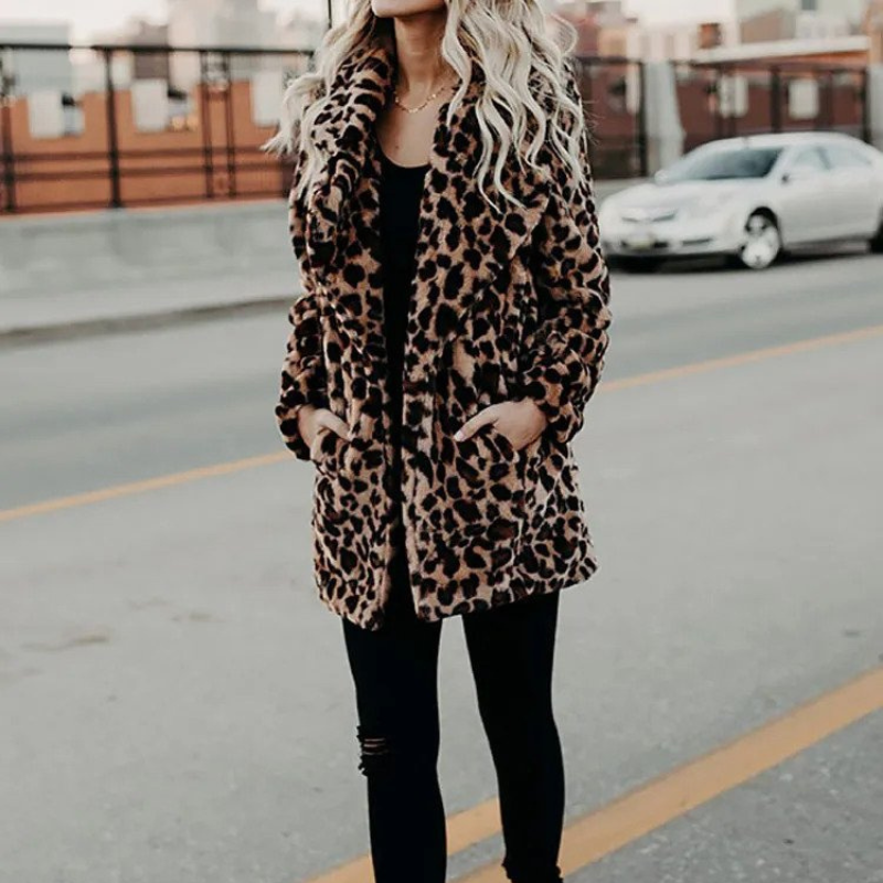 Dam Vinterjacka Leoparddesign Konstpäls Avslappnad Passform 2