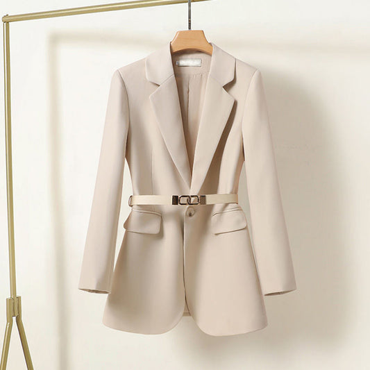 Dam Blazer i Modern Stil, Högkvalitativt Tyg, Perfekt för Arbete och Fritid – Finns i S, M, L, XL 1