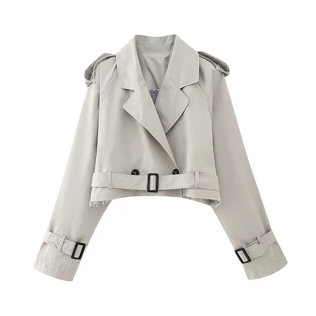 Kort Svart Kappa för Dam i Lätt Material – Stilren Trenchcoat med Knappstängning och Reversibel Krage 9