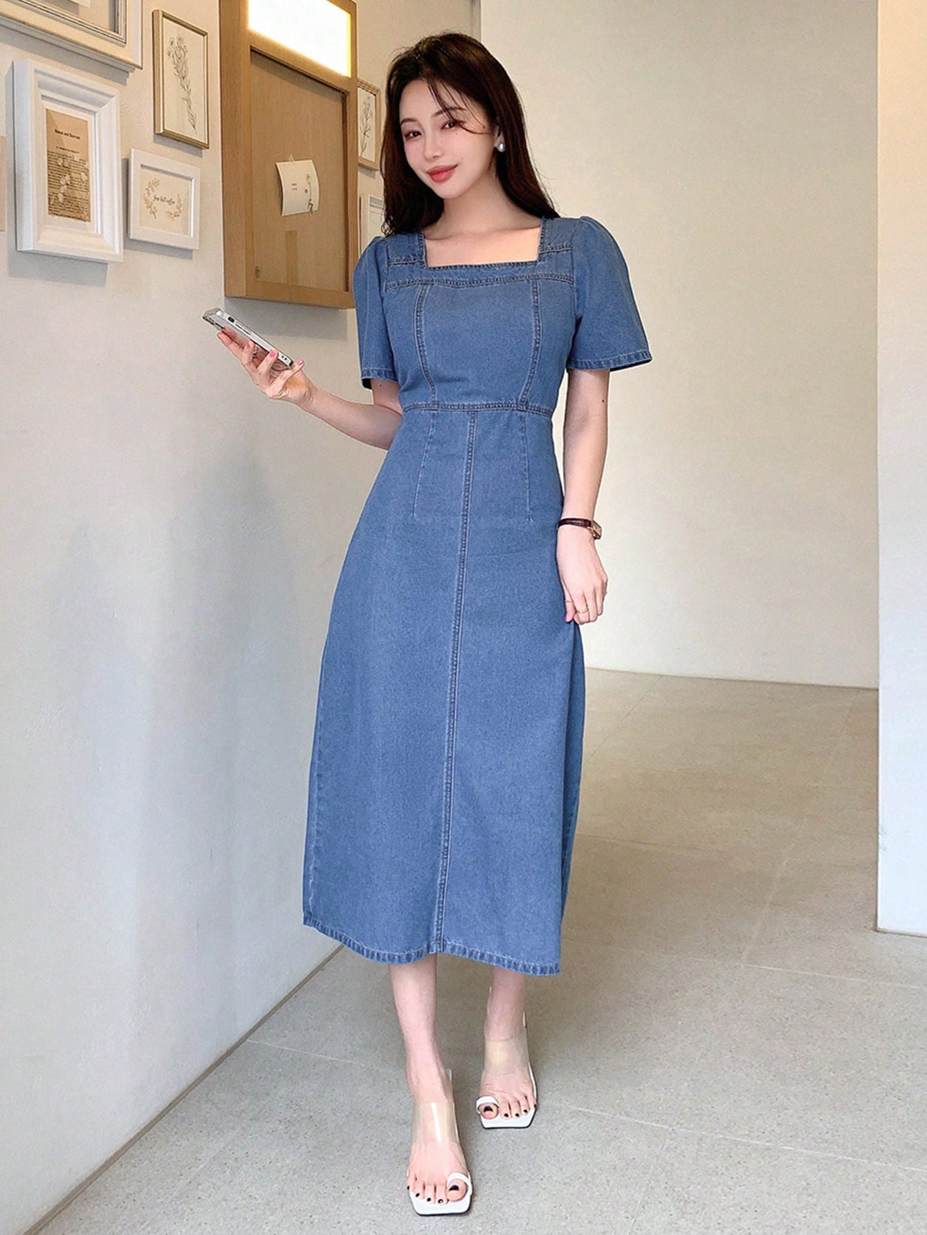 Kvinnors Kortärmad Klänning med Slits Puffärmar Denim 3