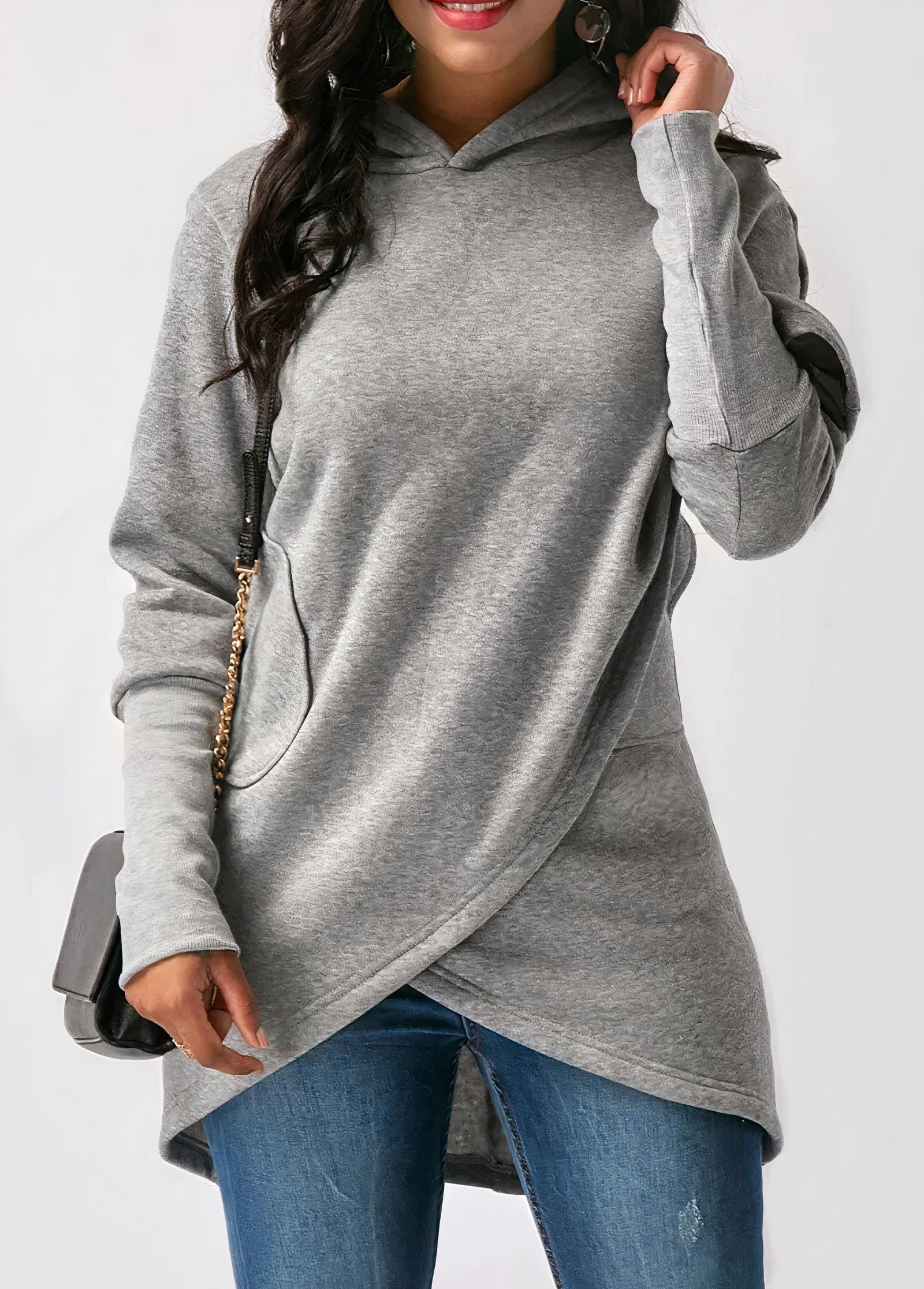 Asymmetrisk Hoodie för Dam i Mjuk Material med Huva – Perfekt för Vardagsbruk och Avslappnade Outfits 3