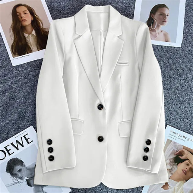Dam Blazer Lång Stil i Högkvalitativt Material - Elegant och Modern Design för Arbete och Fritid 10