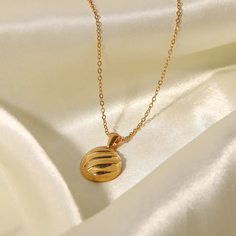 Dam Halsband Spiral Design 18K Guldplätering Elegant Smycke-3