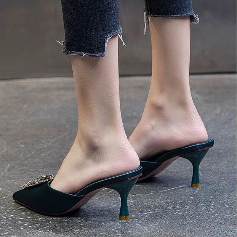 Dam Pumpar Spetsig Tå Silke Slip-On Medium Klack-4