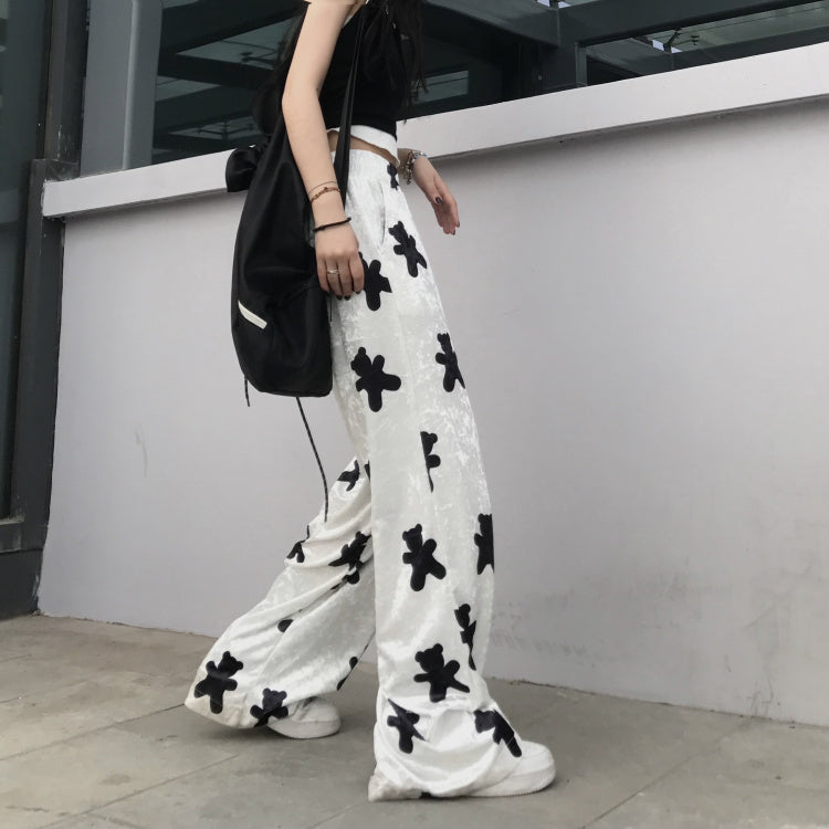 Mjukisbyxor Dam Hög Midja Baggy Fit i Mjuk Polyester med Black Bear Motiv – Bekväma Byxor för Avslappnade Dagar 3