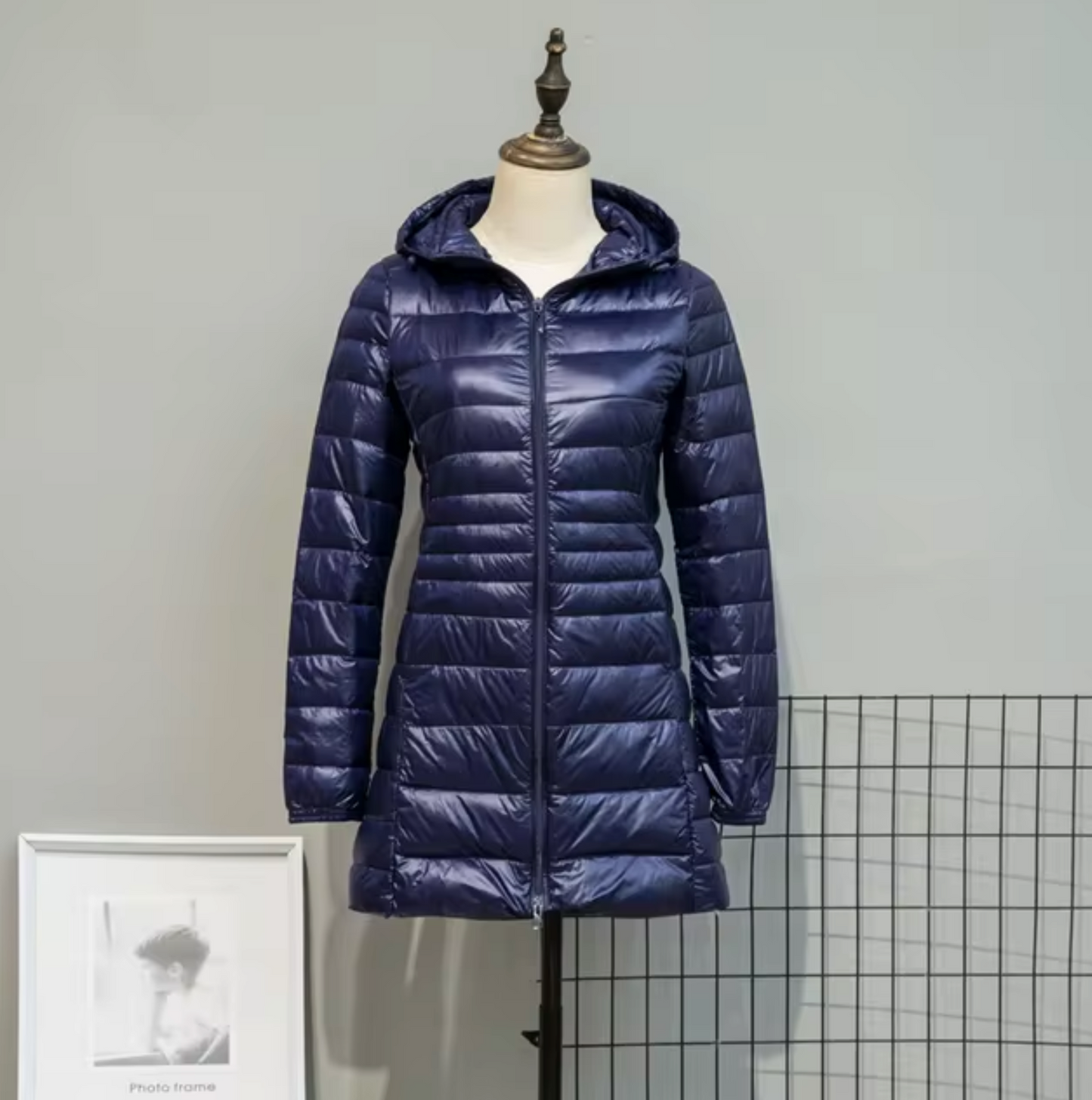Lång Pufferjacka Dam Med Huva Polyester Vattentålig 9