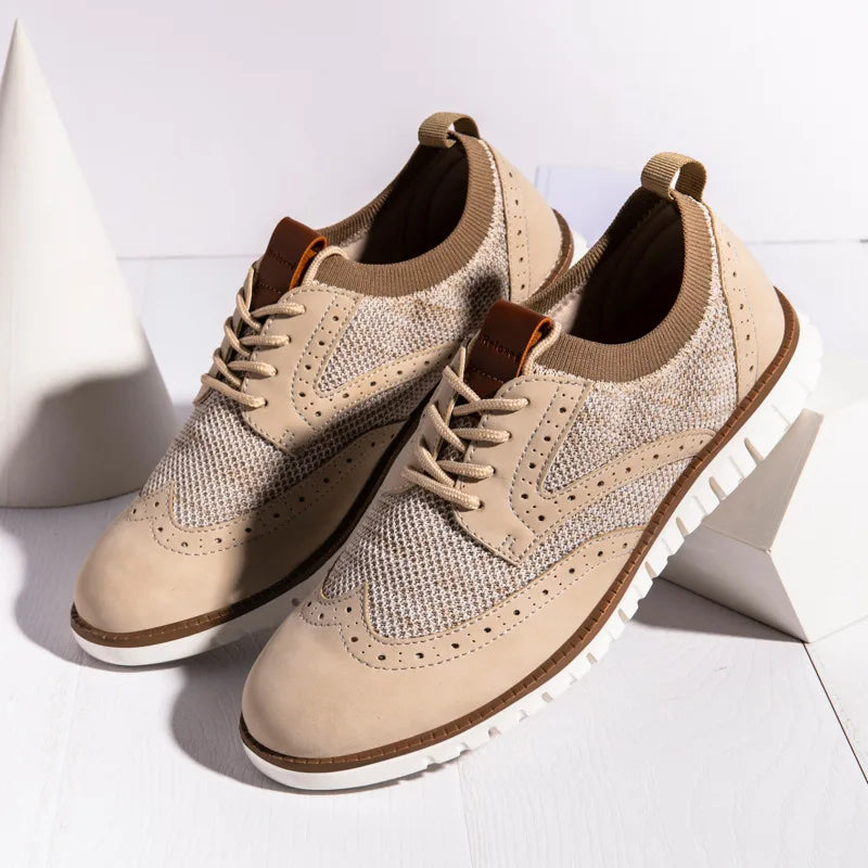 Herrskor Finskor i Beige Mesh med Brogue Detaljer – Hållbar Läder och Andningsbart Material för Elegant Stil 2