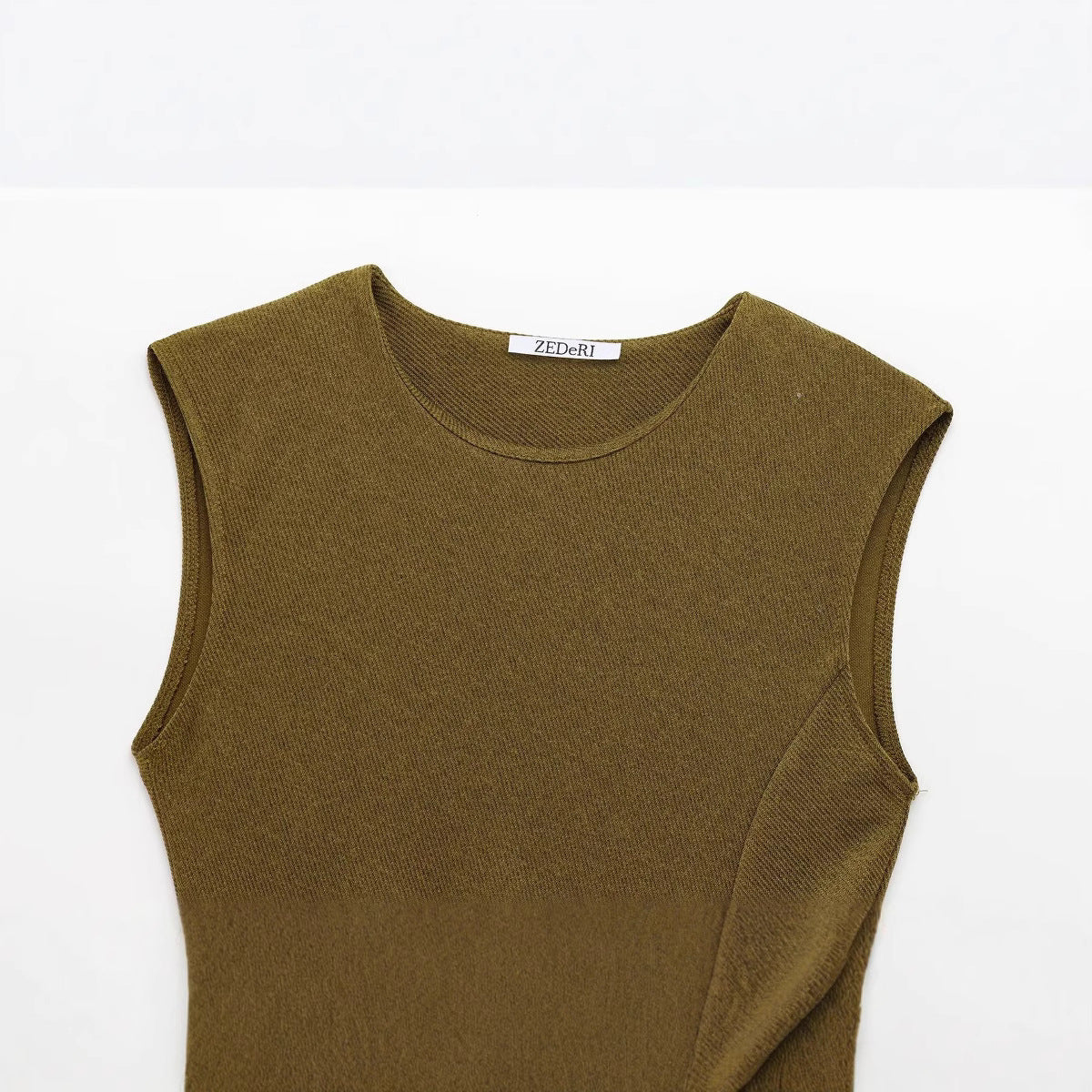 Damklänning Midi Ärmlös Diagonal Design Högkvalitativt Tyg-2