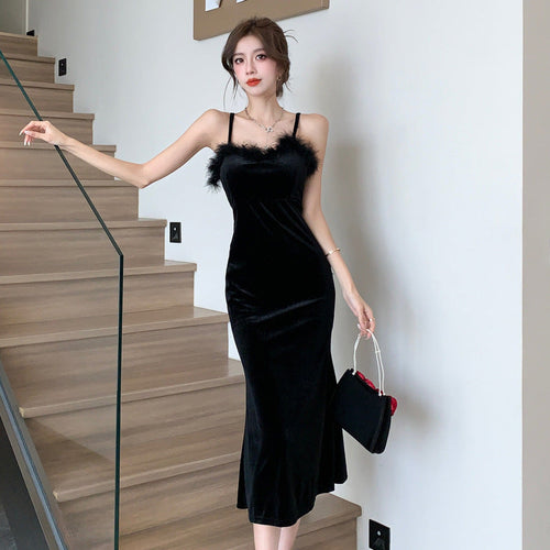 Dam Midiklänning V-hals Spaghetti Band Plüsch-1