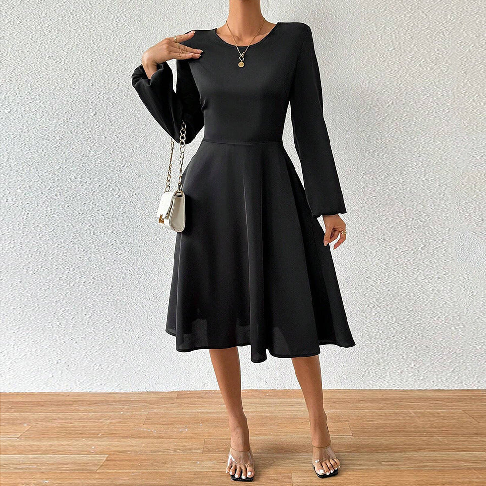 Variant image for Dam A-Linjeklänning med Långa Ärmar i Högkvalitativt Tyg-1