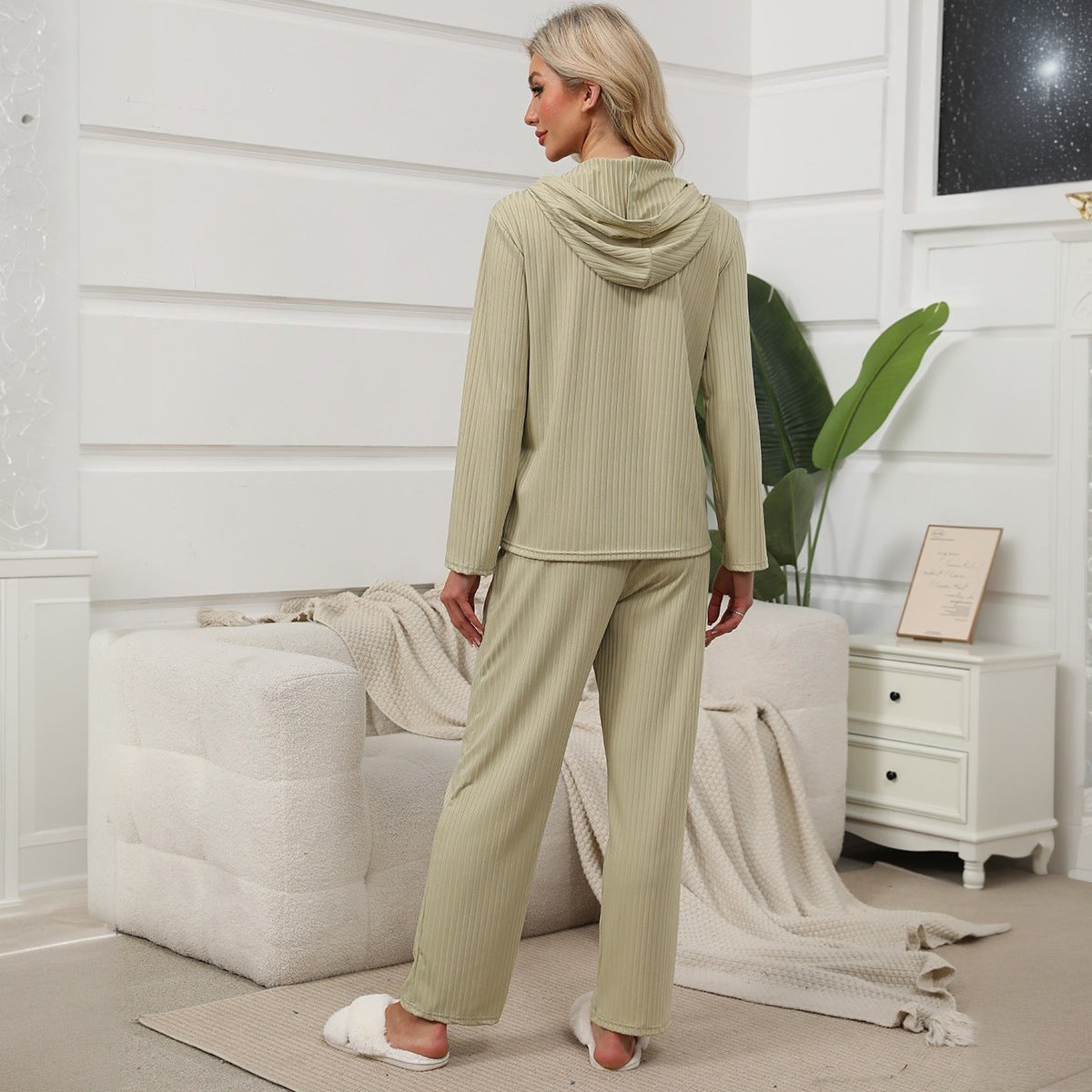 Avslappnat Kvinnors Set i Polyester med Långärmad Topp och Långa Byxor – Perfekt för Hemma och Lounge Wear 3