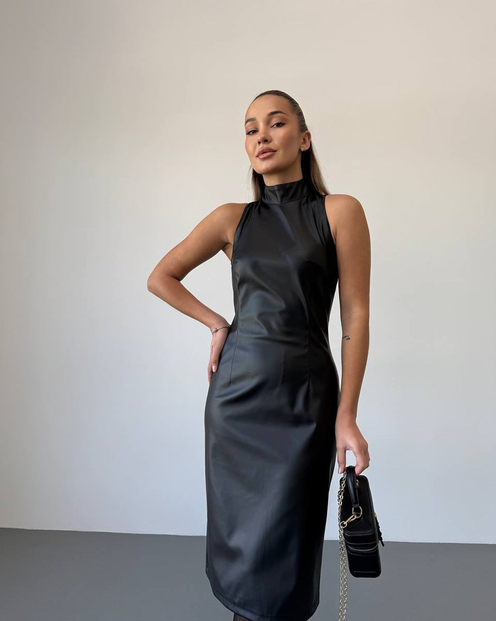 Dam Bodycon Klänning Delad Design i PU Läder Midi Stil-4