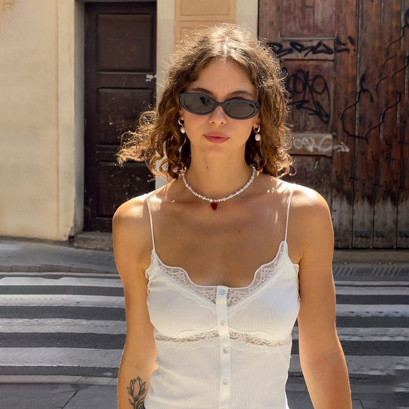 Kvinnors Festtopp med Knappstängning och Justerbara Spaghettirem – Elegant Cami Topp i Polyester för Fest och Vardag 3