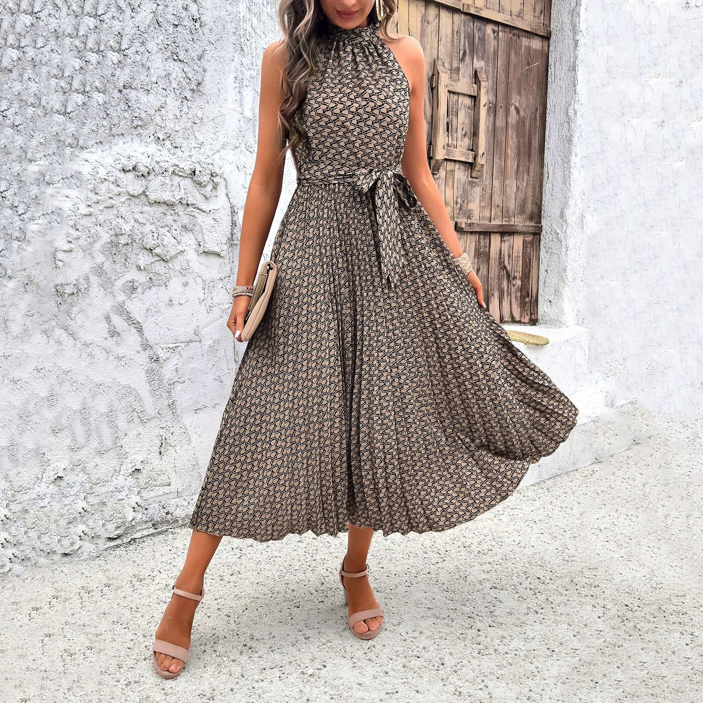 Ärmlös Höftlängd Damklänning i Polyester – Elegant och Fina Dam Klänningar för Sommar och Fest 1