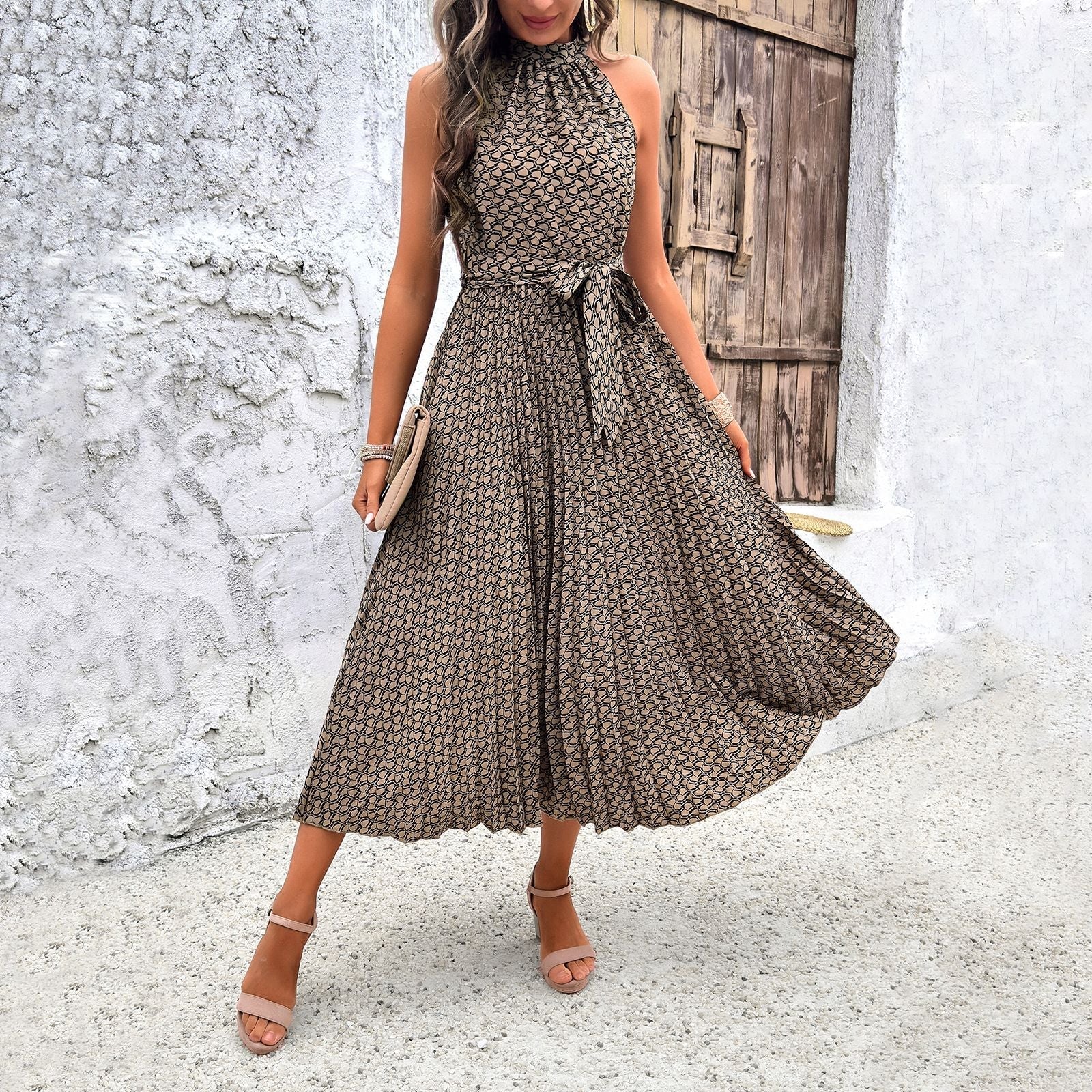 Ärmlös Höftlängd Damklänning i Polyester – Elegant och Fina Dam Klänningar för Sommar och Fest 1