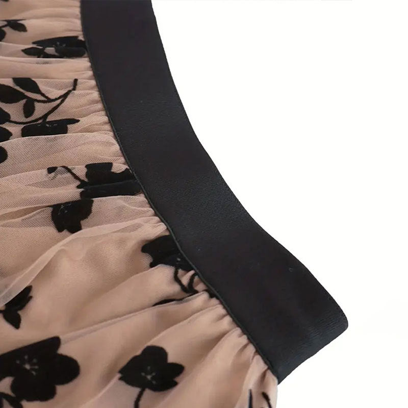 Kvinnors Tyllkjol med Blommönster och Elastiskt Midjeband – Flödande Design för Fest och Avslappnade Tillfällen 4