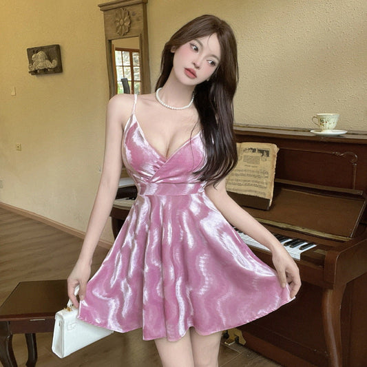 Kvinnors Mini Klänning Flared Gyllene Sammet med Spaghetti Band-1