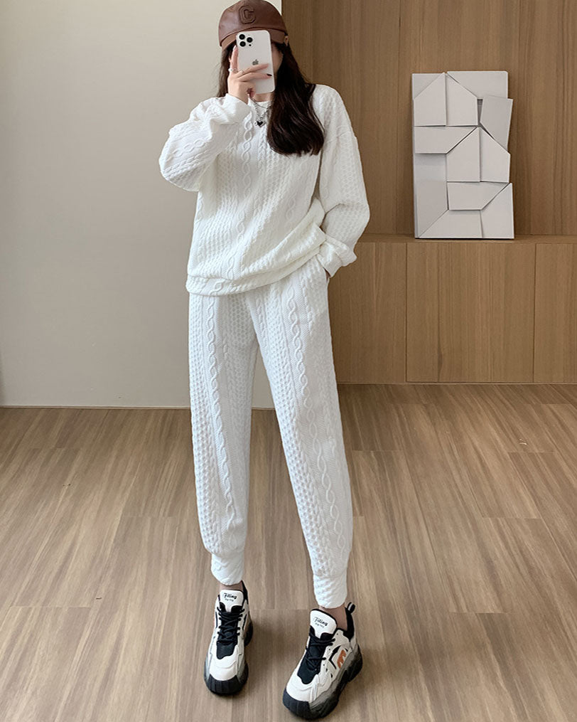 Mjukis Set för Damer – Långärmad Tröja och Dubbla Fickbyxor i Mjuk Tygblandning, Perfekt för Avslappnade Dagar 2