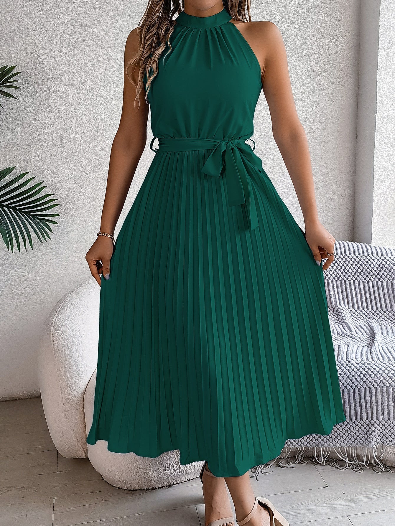 Variant image for Dam Maxiklänning Ärmlös med Stående Krage i Polyester-5