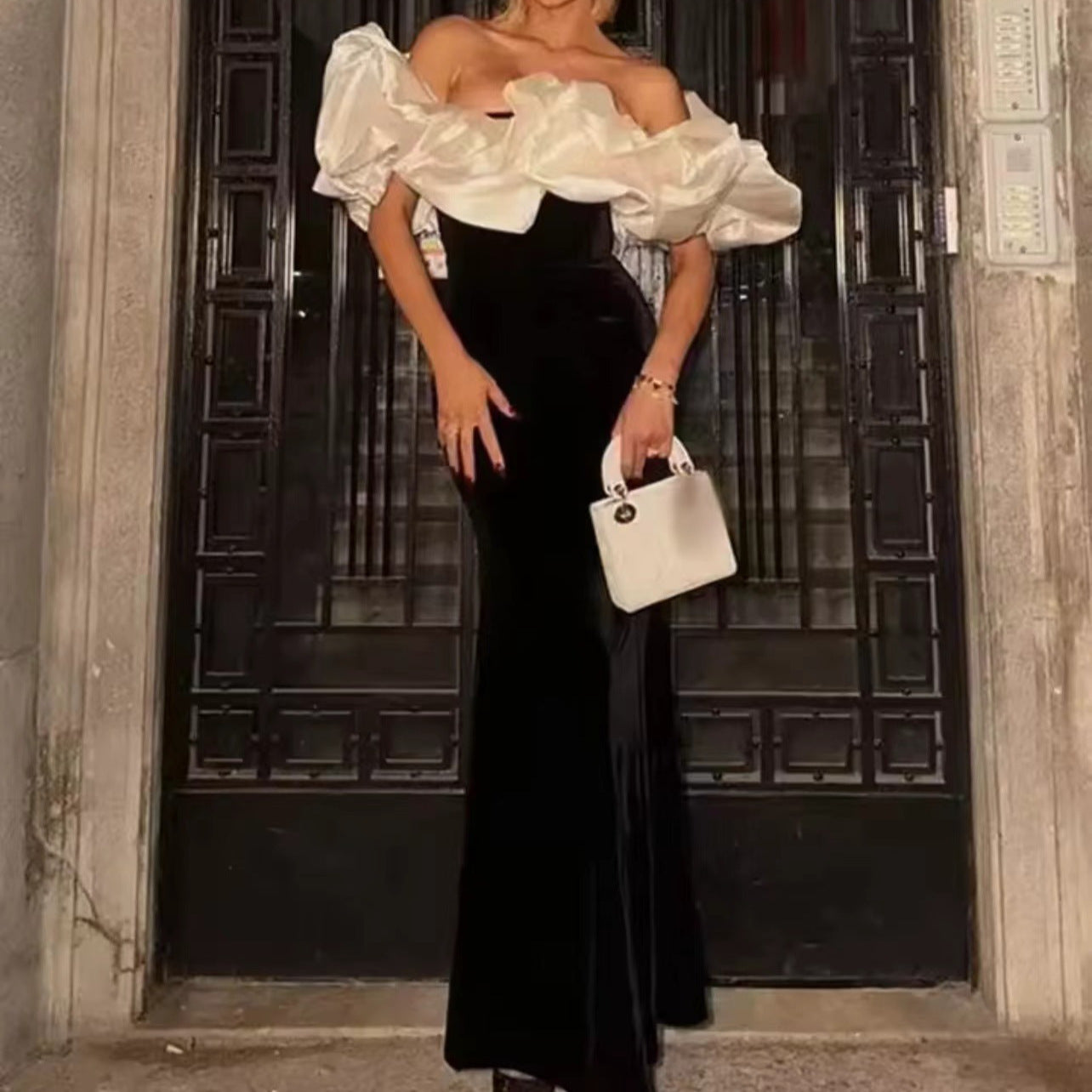 Grön Maxiklänning Dam med Voluminösa Ärmar och Skimrande Topp – Högkvalitativt Tyg för Festliga Tillfällen 8