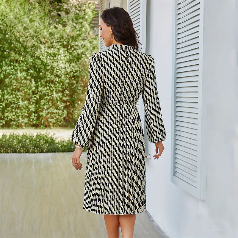 Fina Damklänningar Midi med Sicksackmönster och Långa Puffärmar – Andningsbart Tyg, Perfekt för Alla Tillfällen 5