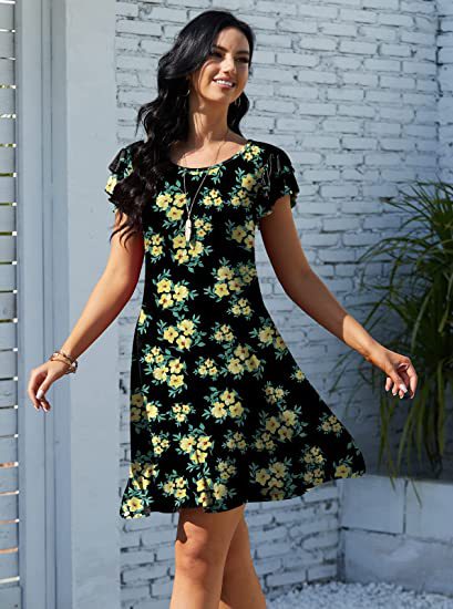 Kortärmad Klänning för Kvinna med Blommönster – Lätt Tyg, Rund Halsringning, Ruffles på Ärmarna, Normal Passform 10